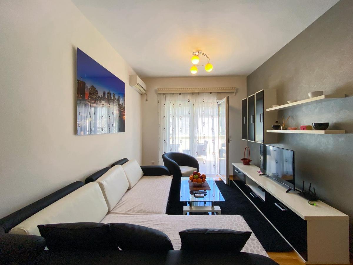 Apartments Luka Bu2 Будва Екстер'єр фото