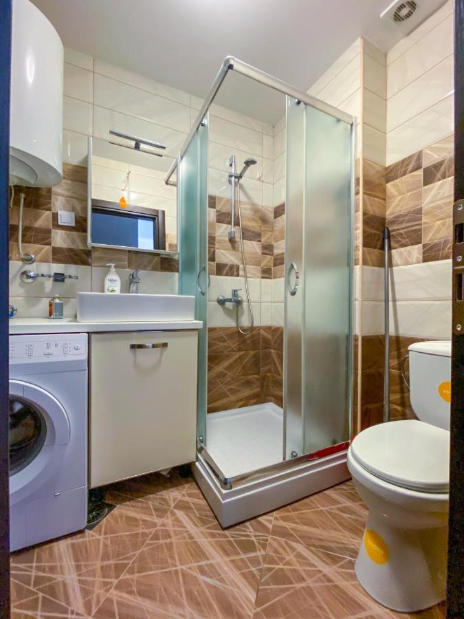 Apartments Luka Bu2 Будва Екстер'єр фото