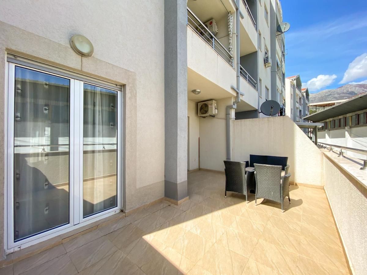 Apartments Luka Bu2 Будва Екстер'єр фото